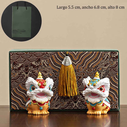Adorno creativo de león danzante al estilo chino, una pieza decorativa de alta gama y diseño exclusivo para mesas y mesas de té.